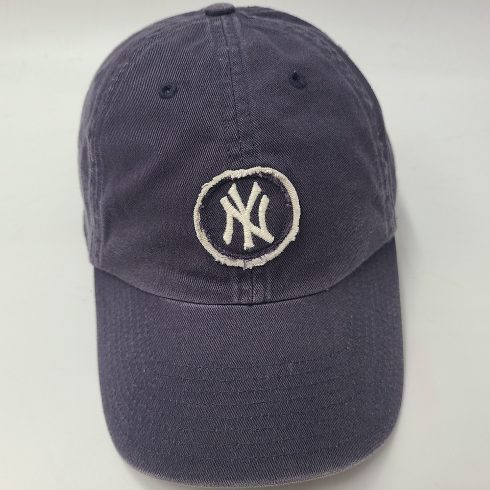 New York Yankees Hatโ Fitted (Seems M) Twins Enterprise Franchise Blue MLB Men